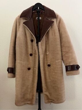Teddy Faux Fur Coat with Leather Trim - Cream Brown